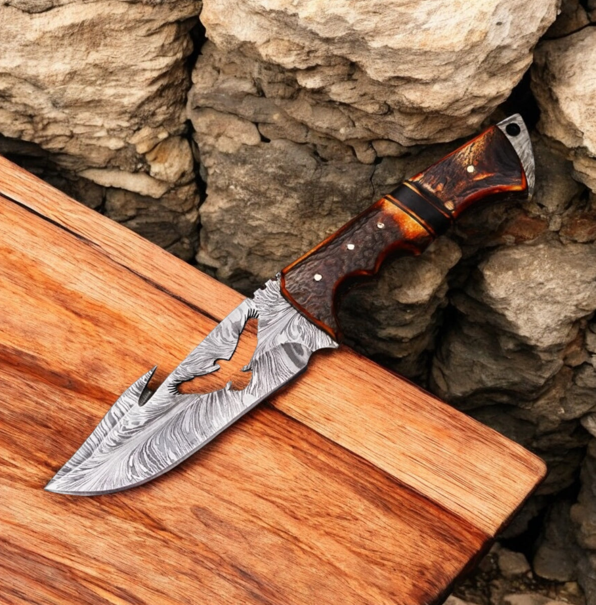 Premium Guthook Hunting Knife